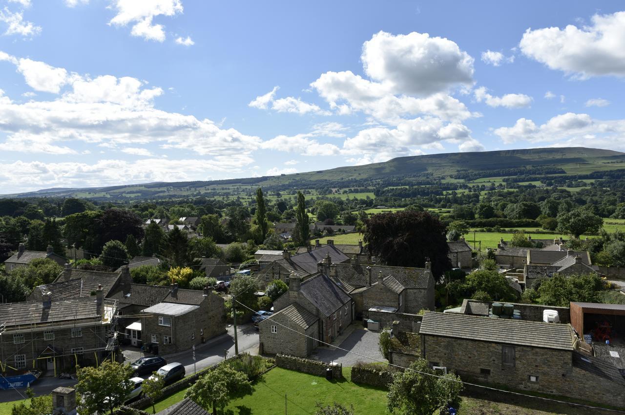 Hotel Bolton Arms Redmire Exterior foto